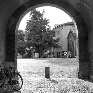  Appartamento Monolocale La Rosa Italia
