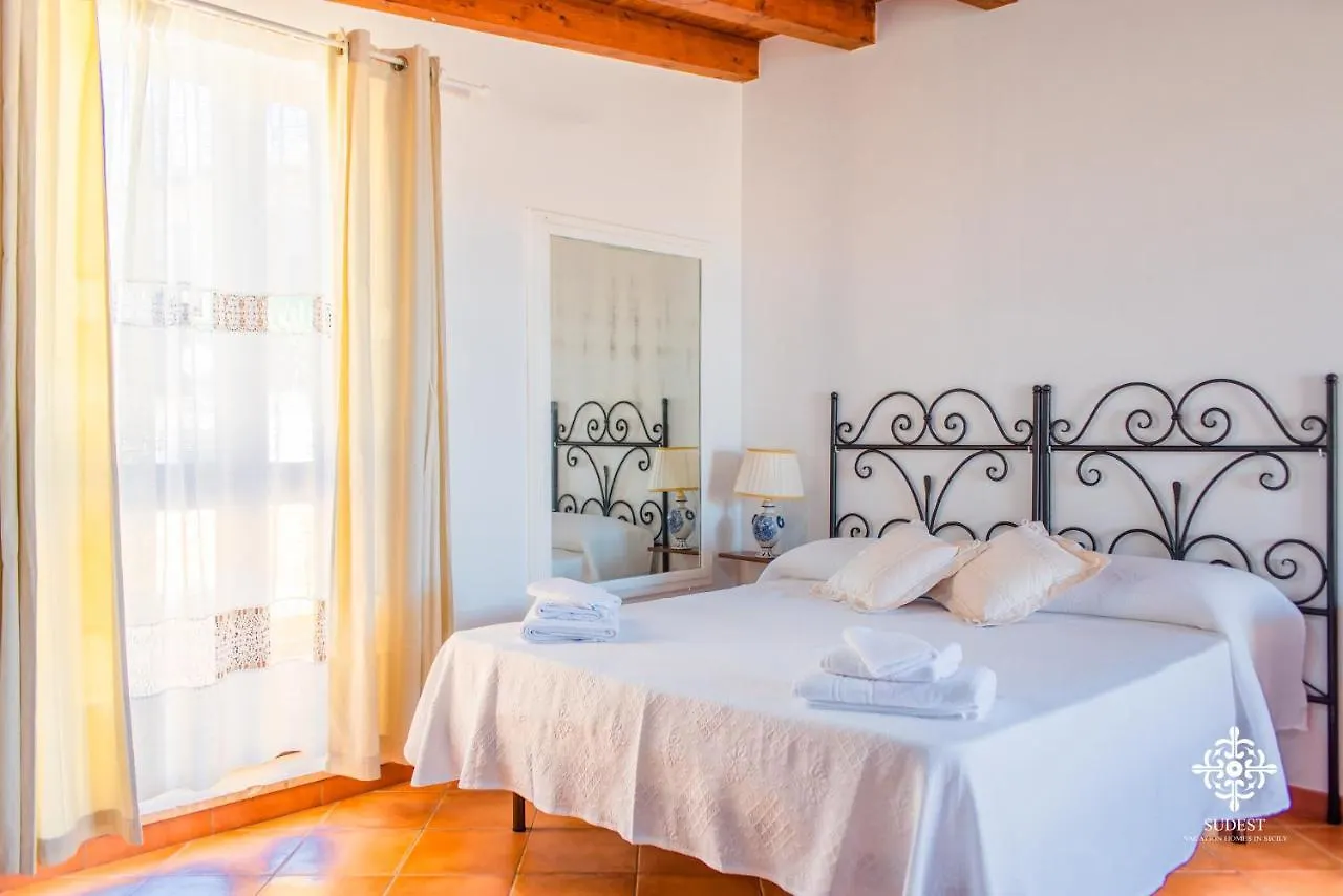 Residenza Ilios Apartment Lampedusa