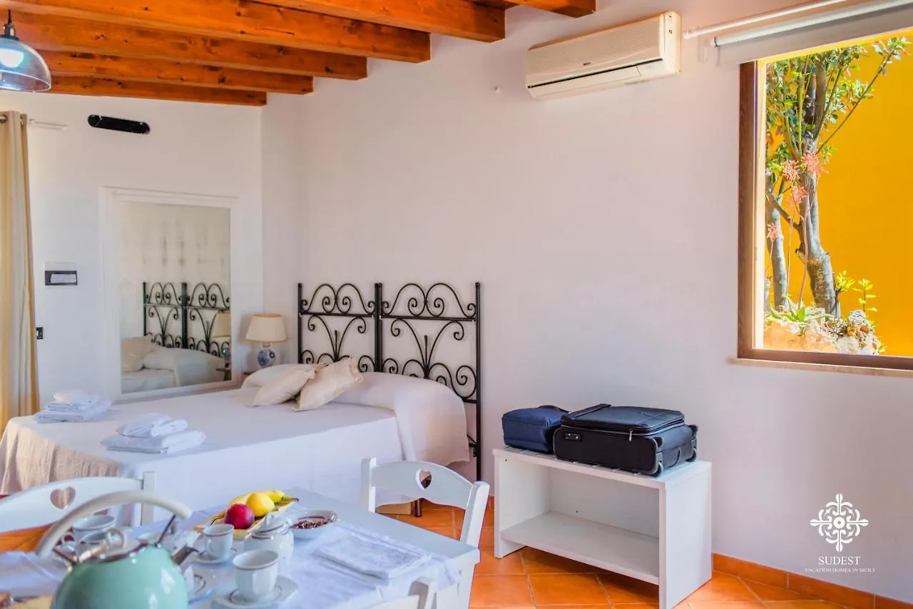 Residenza Ilios Apartment Lampedusa