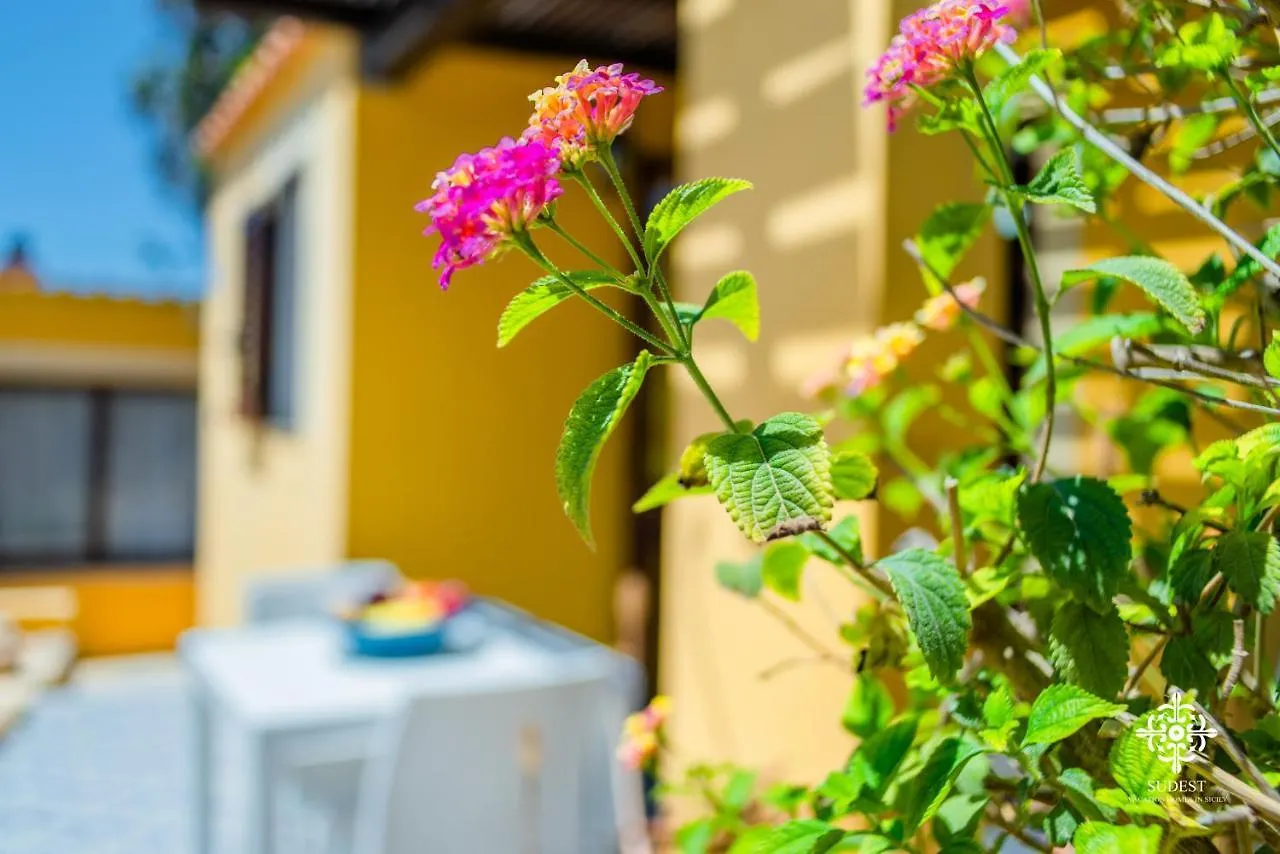 Residenza Ilios Apartment Lampedusa Italy